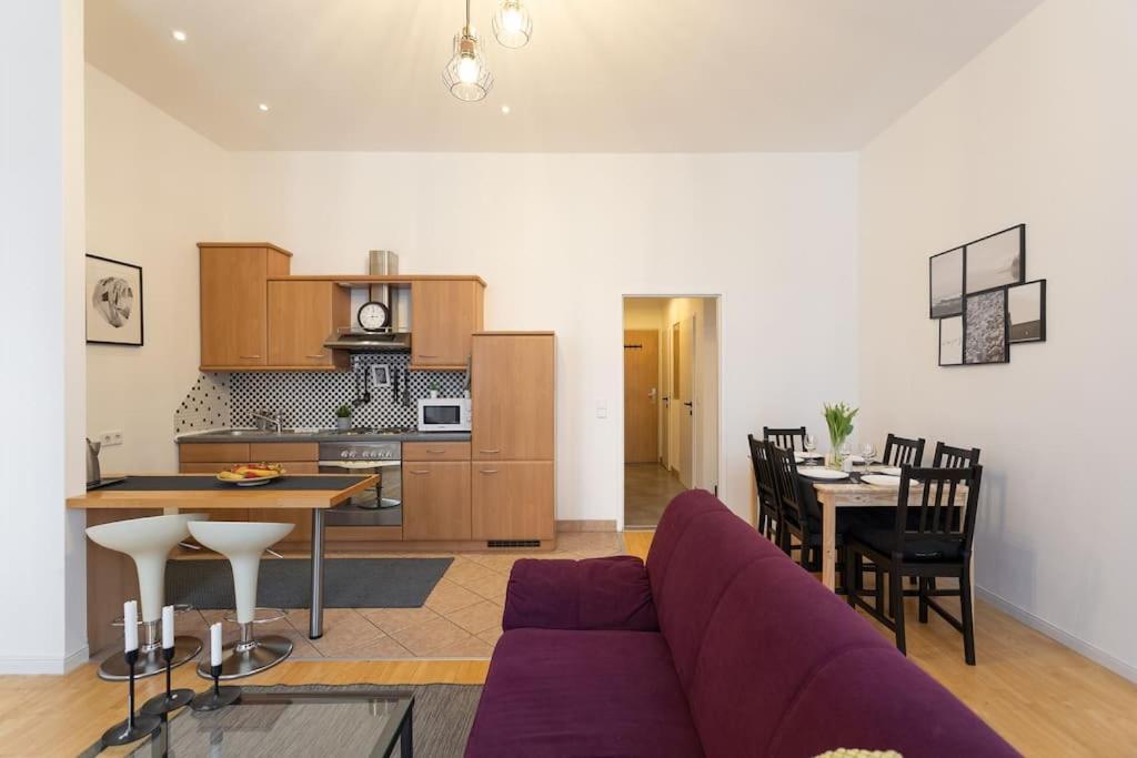 Charming & Authentic Vienna Flat - Central Located Leilighet Eksteriør bilde